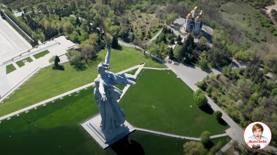 На RT показали отреставрированный волгоградский памятник на Мамаевом кургане